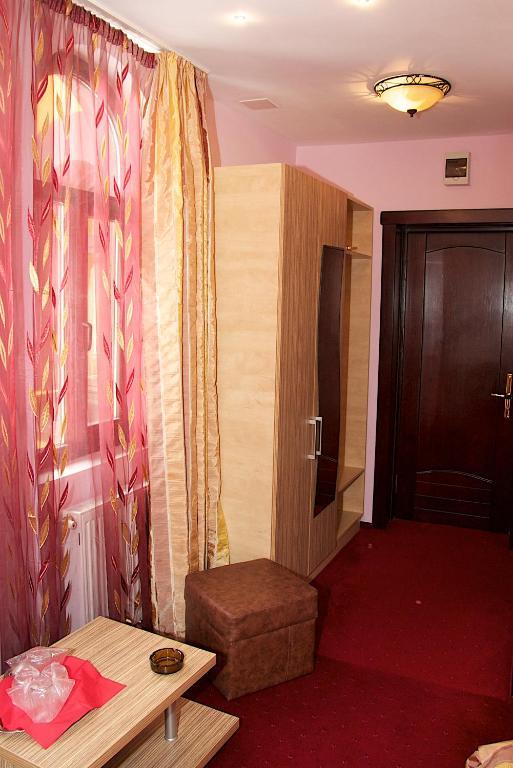 Pension Casa Dunarea Predeal Exterior foto